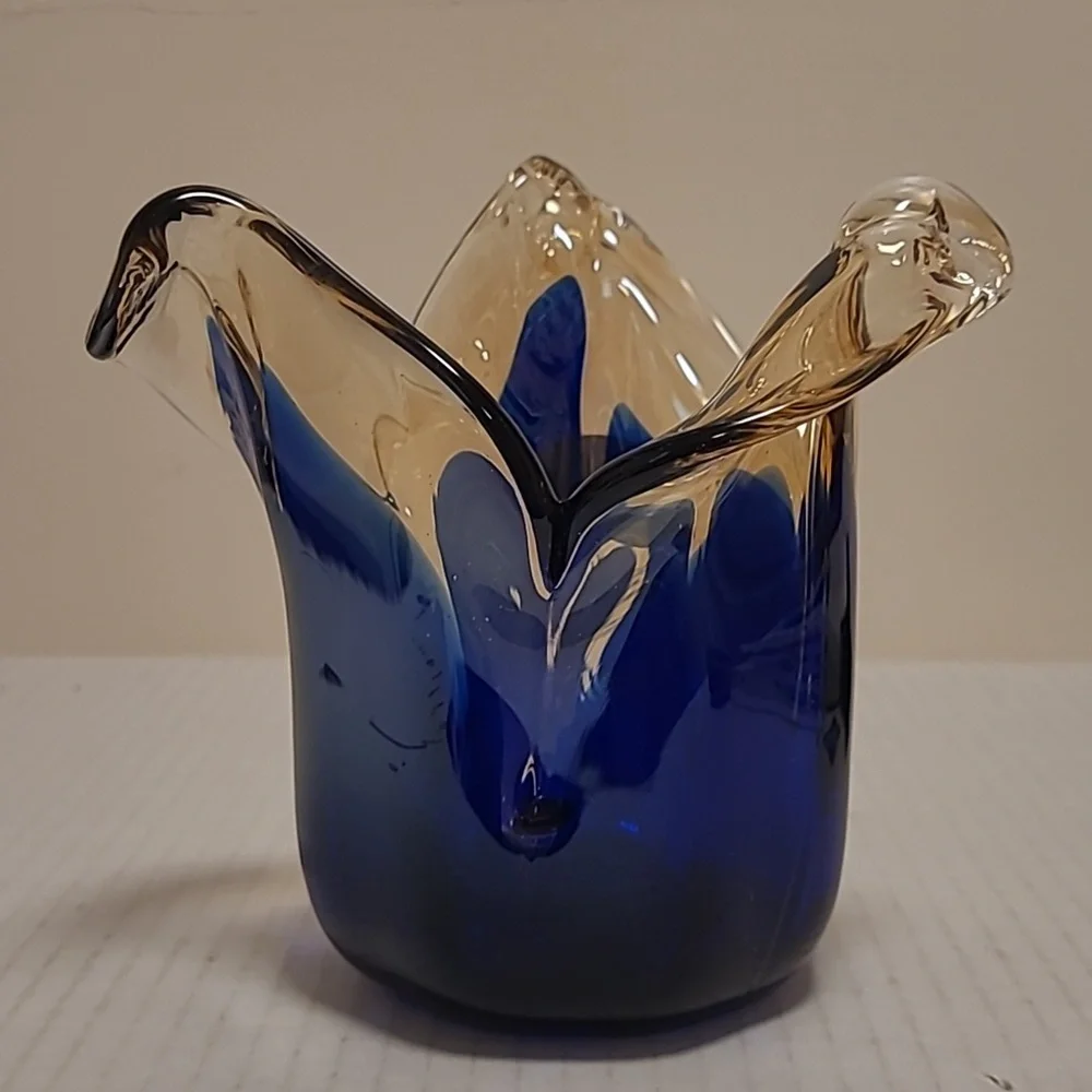 NWT White Cristal Murano Style Vase From Italy